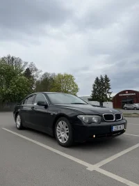 BMW 745 4.4 245kW thumbnail