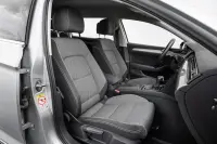 Volkswagen Passat 110kW thumbnail