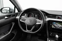 Volkswagen Passat 110kW thumbnail