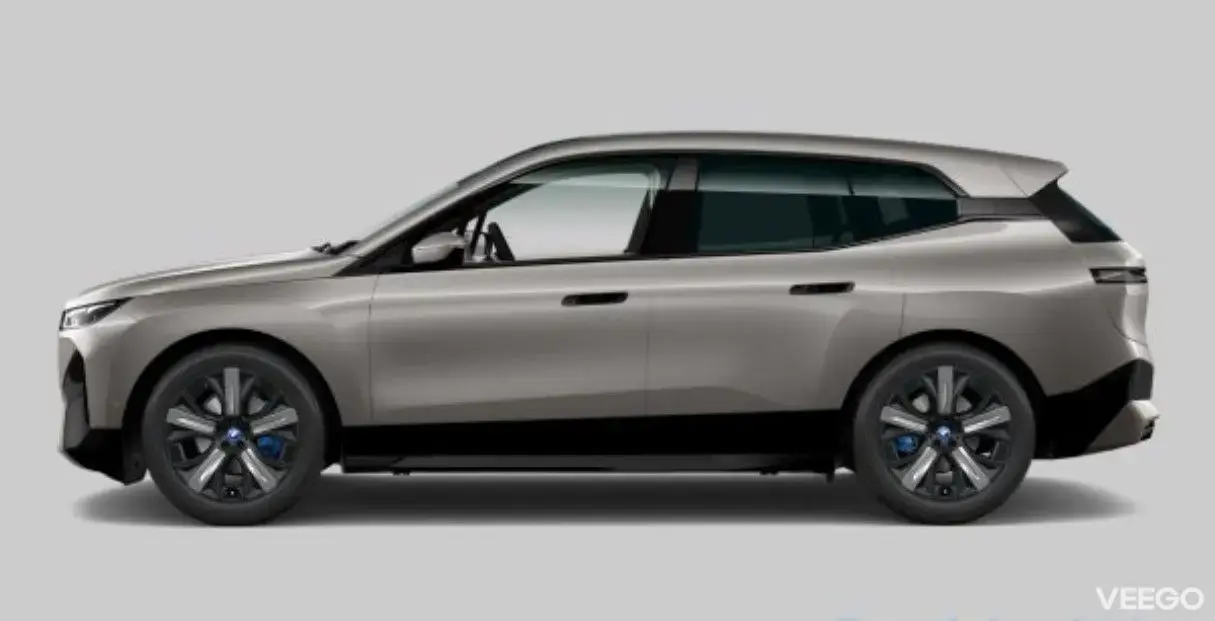 BMW iX Sportpakett 240kW