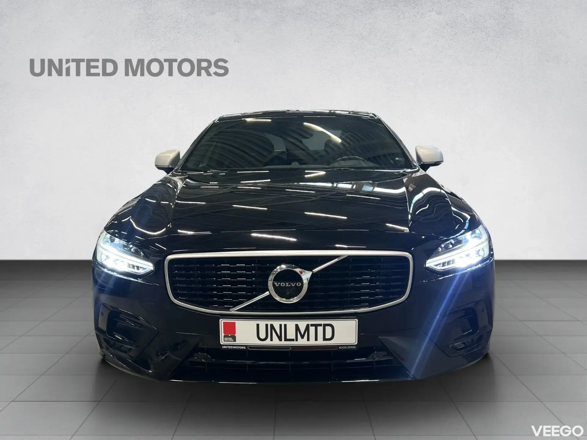 Volvo S90 R-Design 173kW