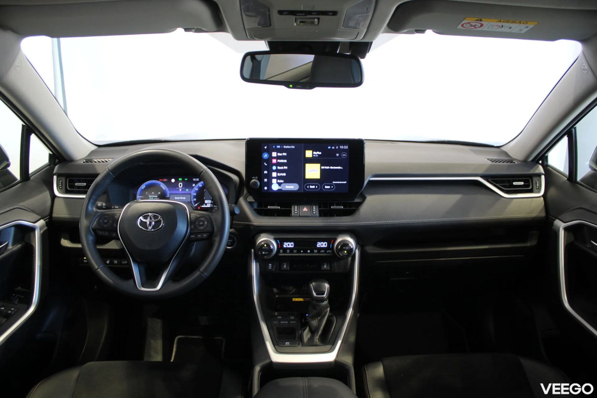 Toyota RAV4 Luxury Plus 2.5 131kW