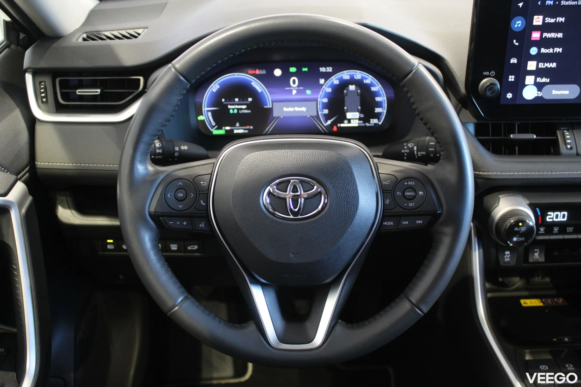 Toyota RAV4 Luxury Plus 2.5 131kW
