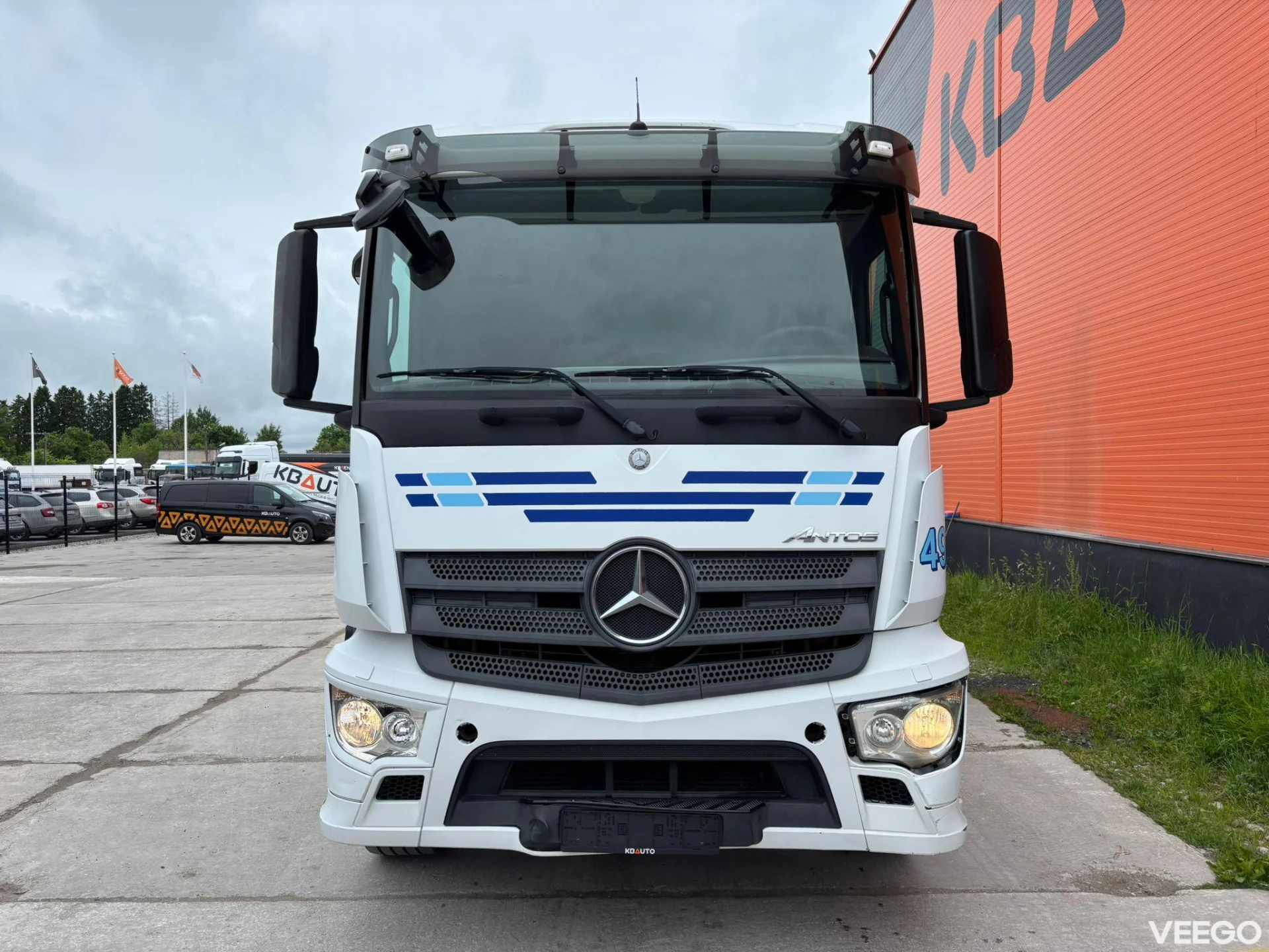 Mercedes-Benz Antos CHASSIS L=8792 mm 320kW