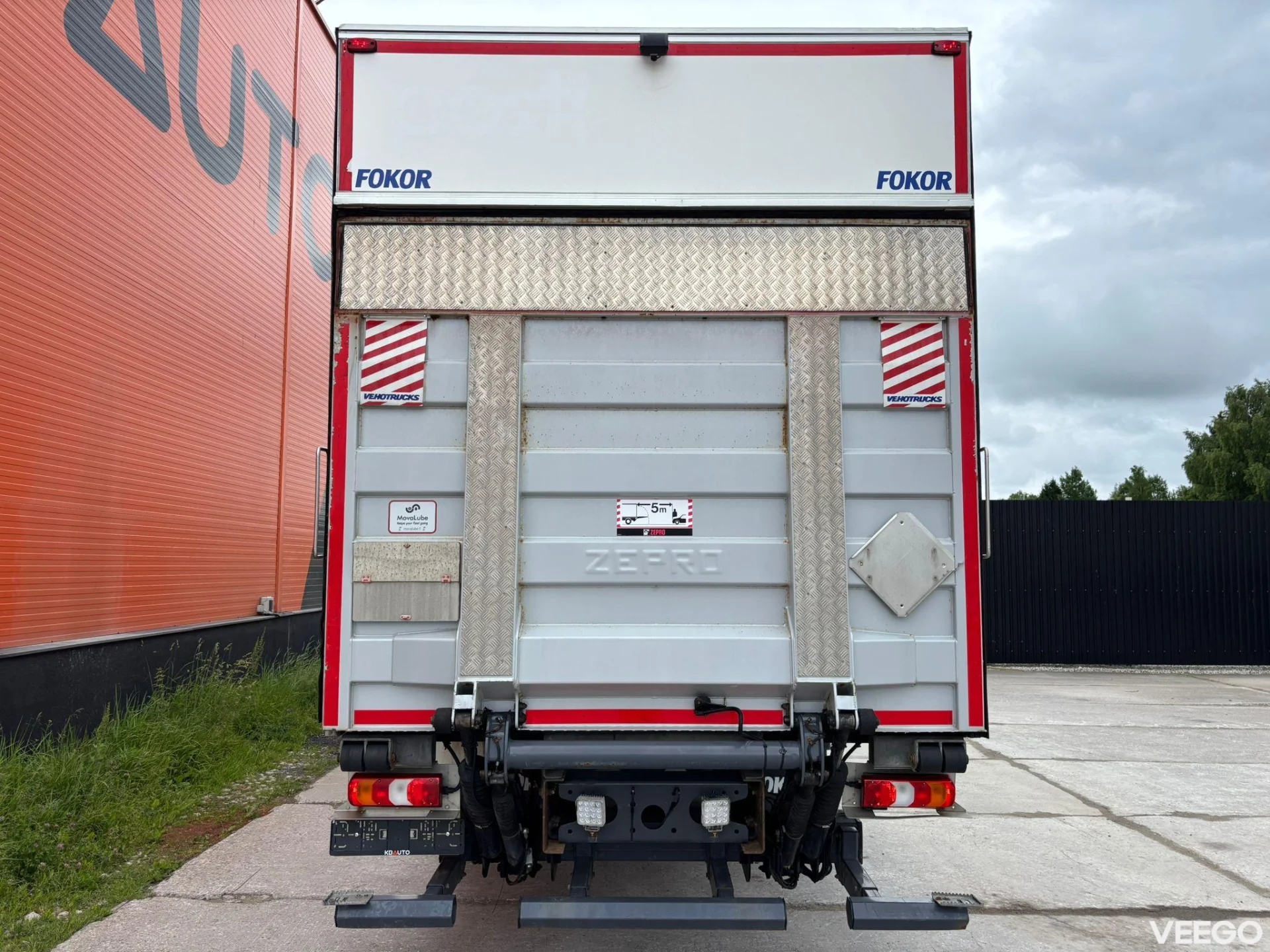 Mercedes-Benz Actros BOX L=8510 mm 270kW