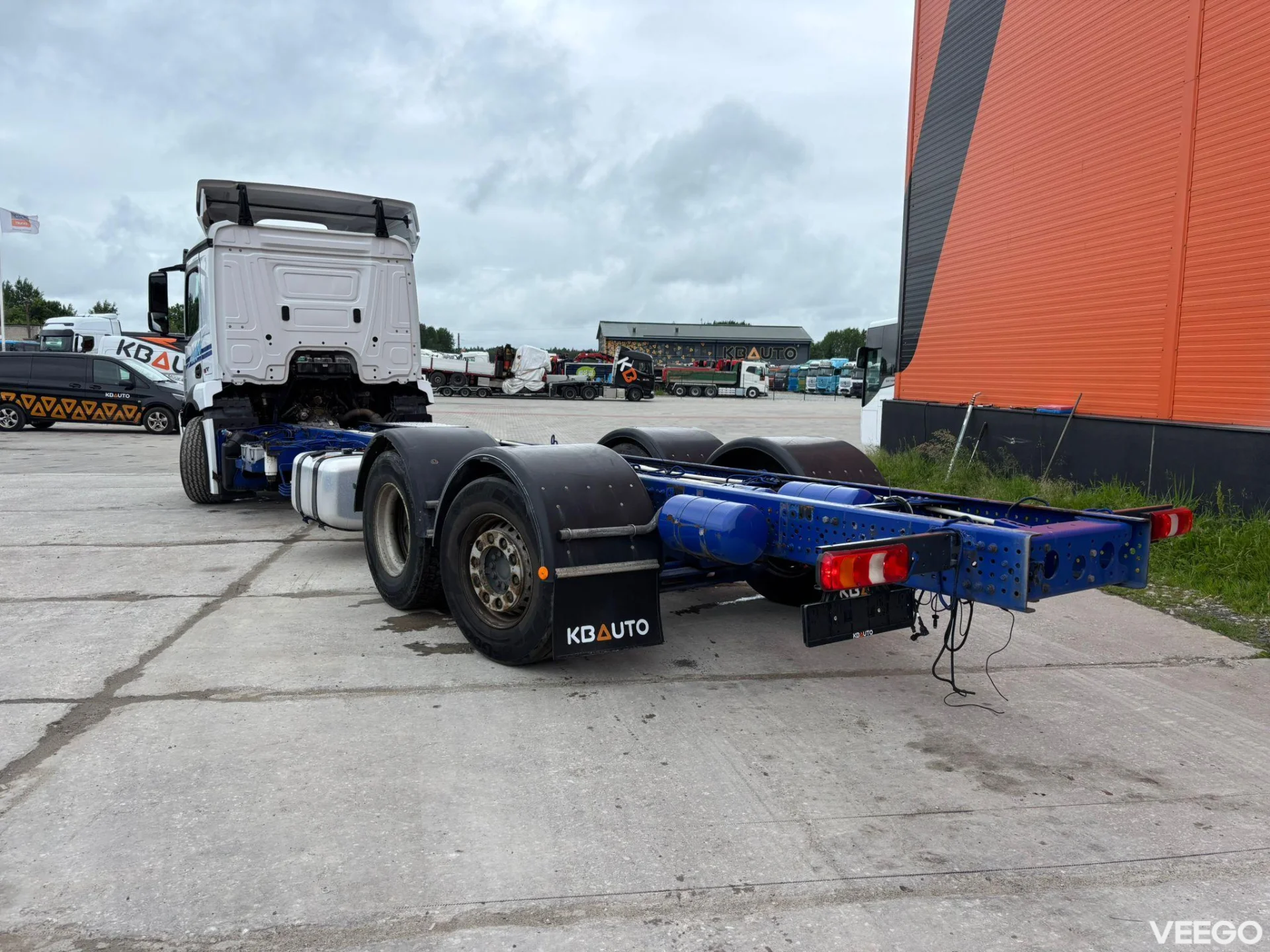 Mercedes-Benz Antos CHASSIS L=8792 mm 320kW