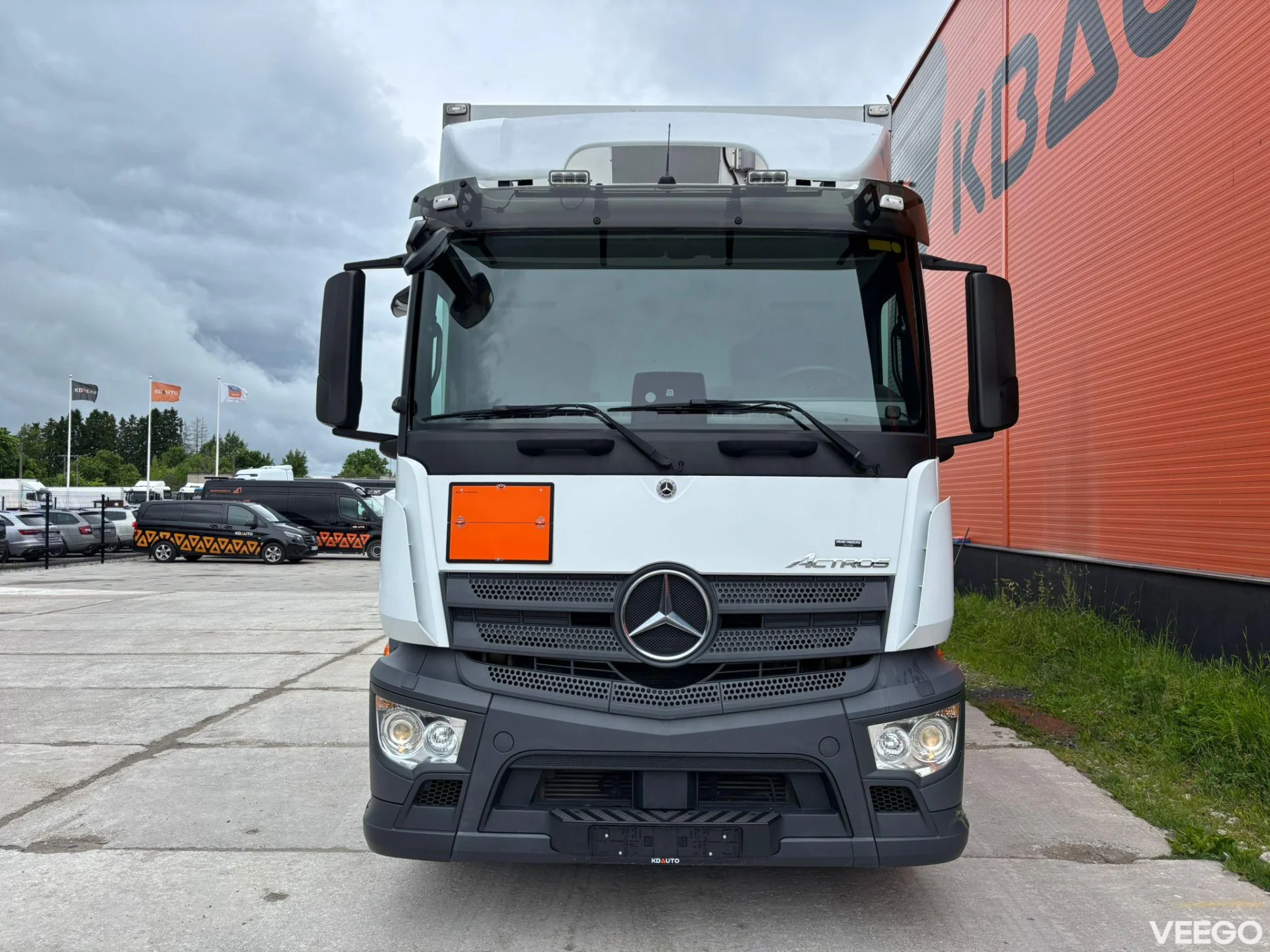 Mercedes-Benz Actros BOX L=8510 mm 270kW