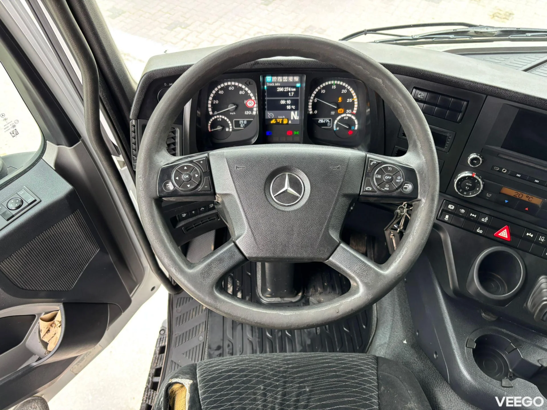 Mercedes-Benz Antos CHASSIS L=8792 mm 320kW