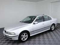 BMW 520 2.0 110kW thumbnail