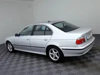 BMW 520 2.0 110kW thumbnail