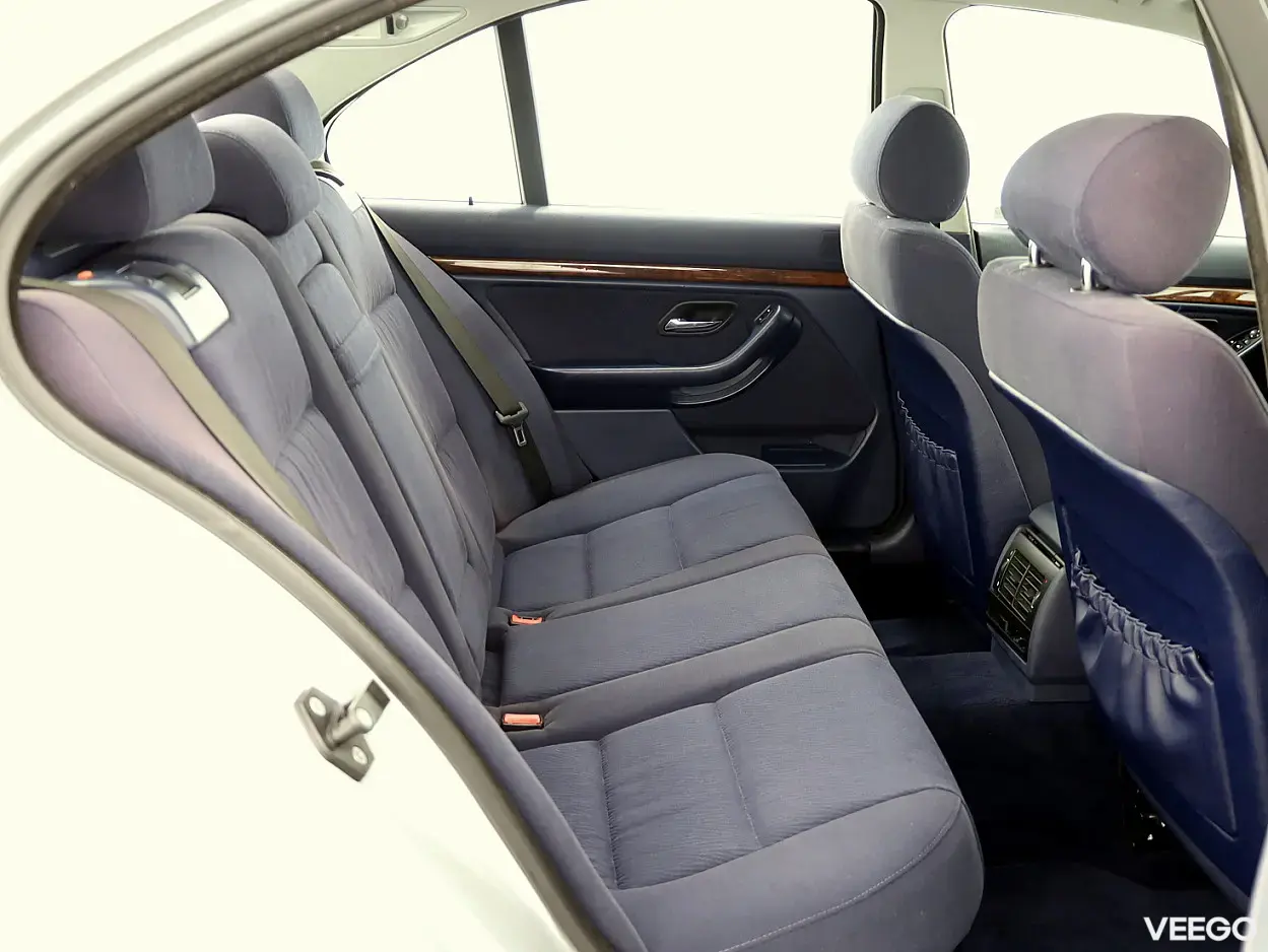 BMW 520 2.0 110kW