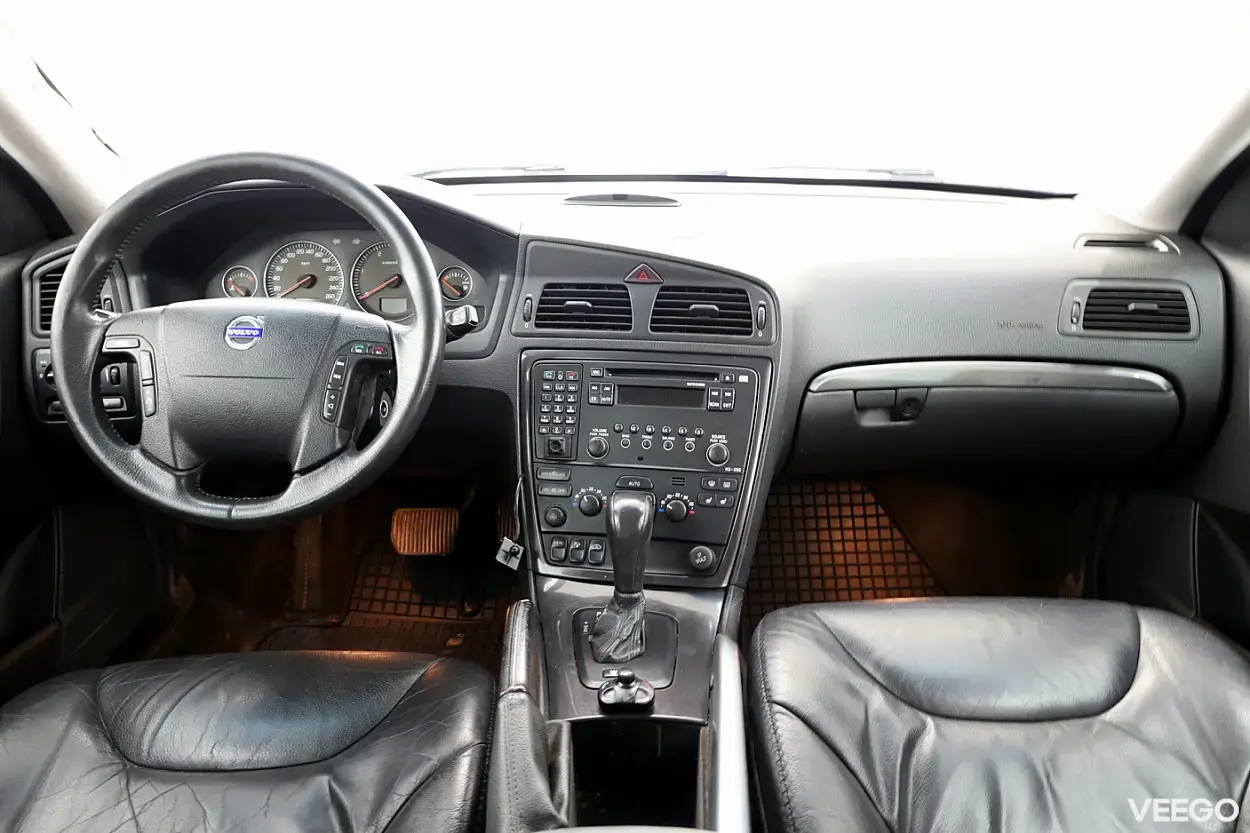 Volvo XC70 2.4 136kW