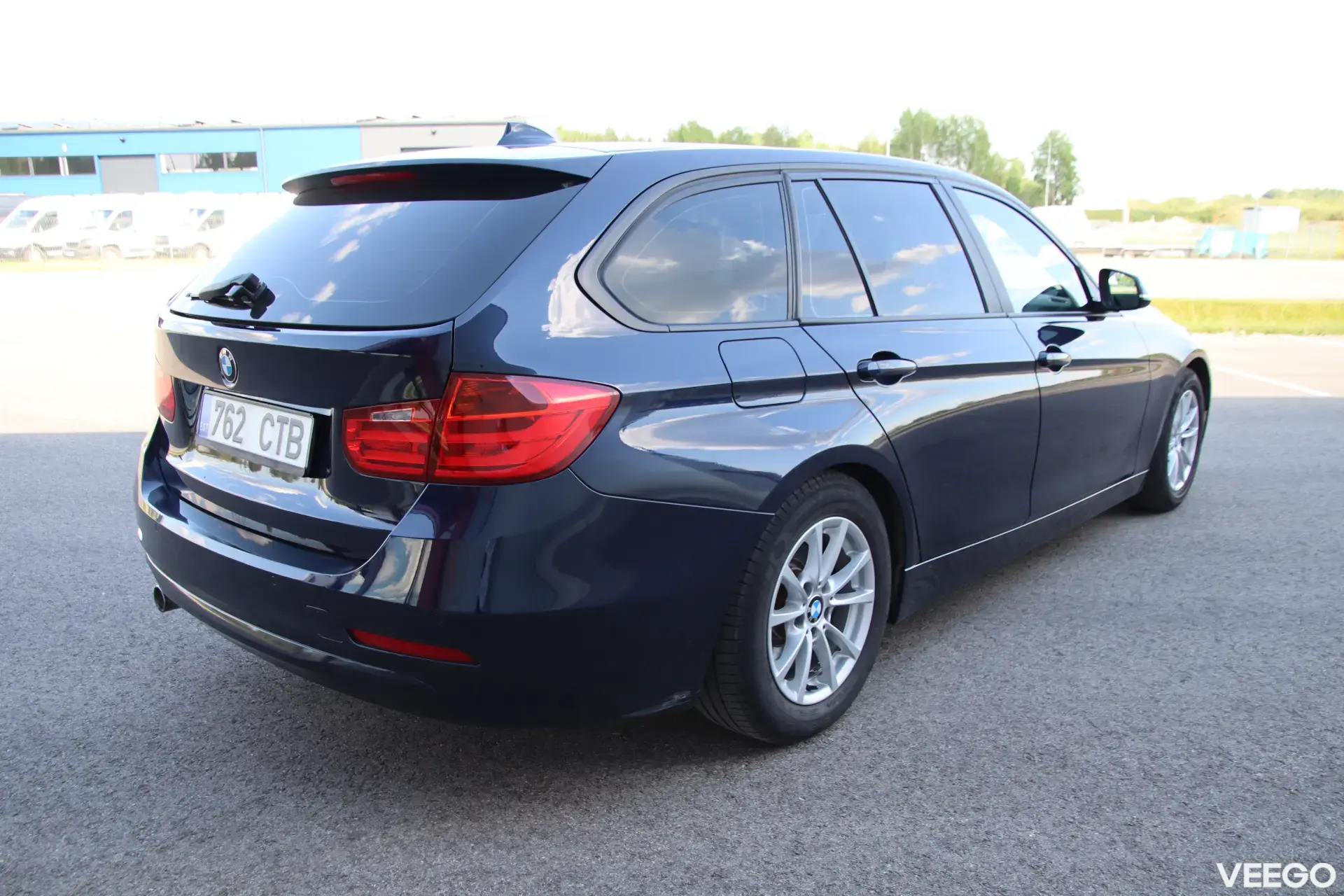 BMW 318 2.0 105kW