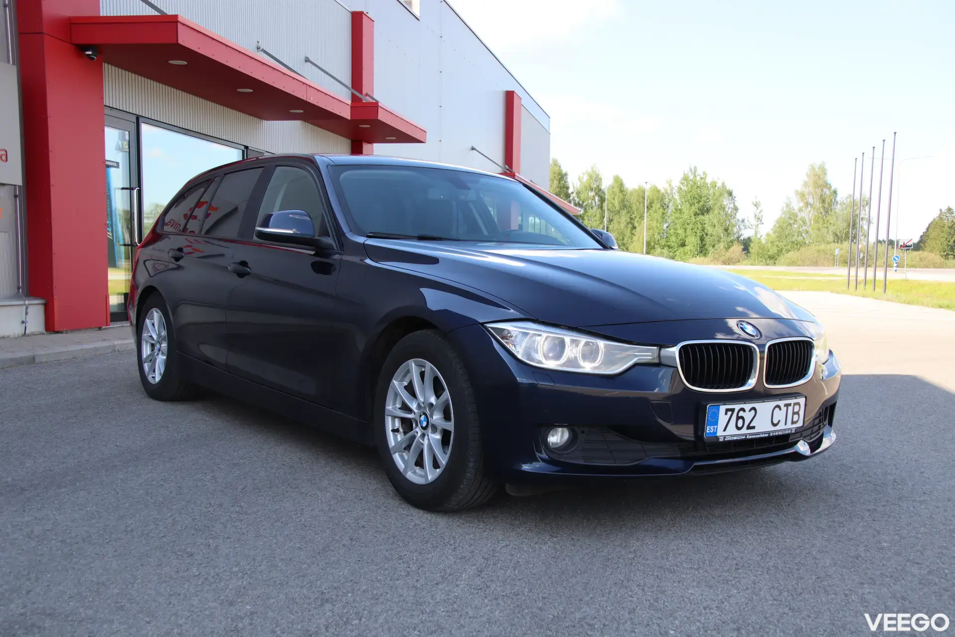 BMW 318 2.0 105kW
