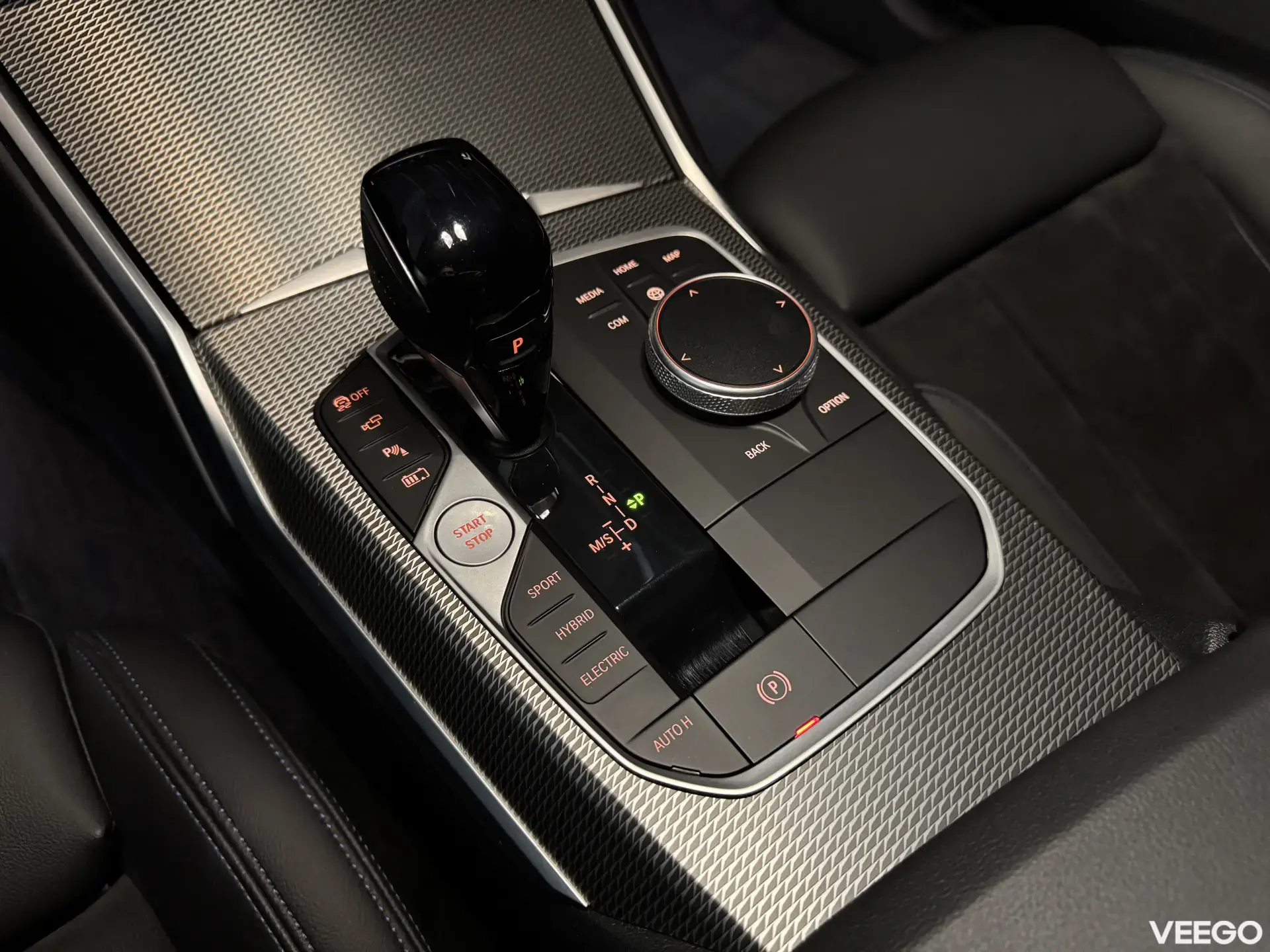 BMW 330 e M-sportpakett 2.0 215kW