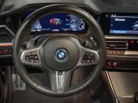 BMW 330 e M-sportpakett 2.0 215kW thumbnail