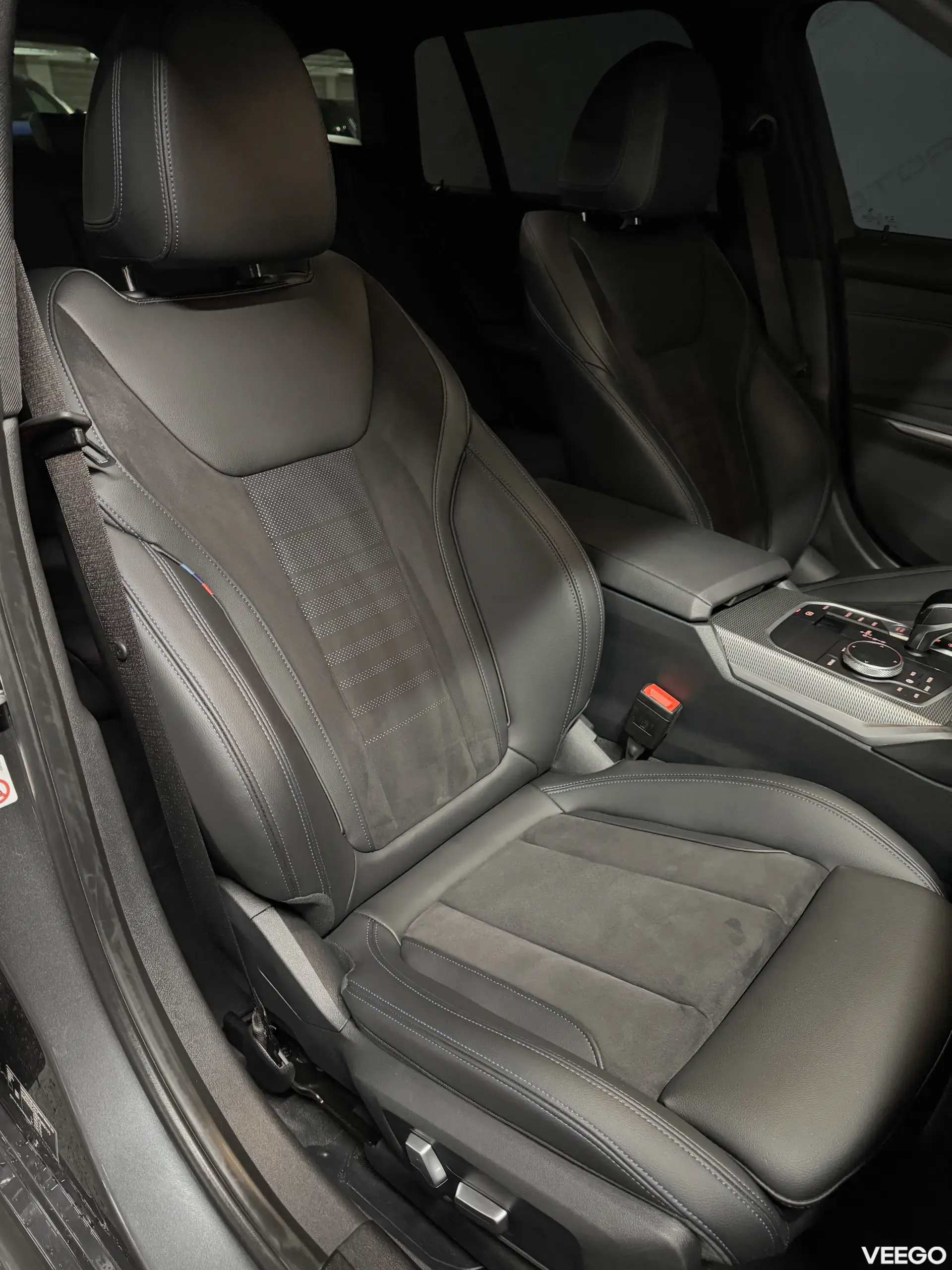 BMW 330 e M-sportpakett 2.0 215kW