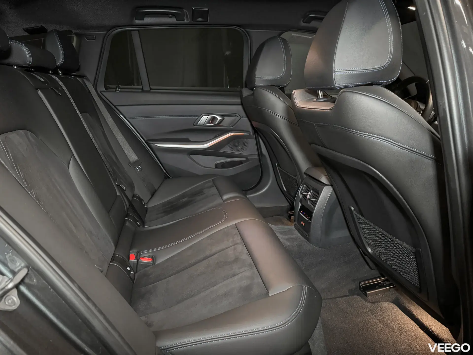 BMW 330 e M-sportpakett 2.0 215kW