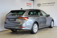 Skoda Octavia Combi m-Hybrid Elegance 1.5 110kW thumbnail