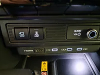 Toyota Land Cruiser 151kW thumbnail