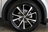 Toyota C-HR 72kW thumbnail