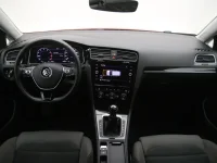 Volkswagen Golf 1.5 110kW thumbnail