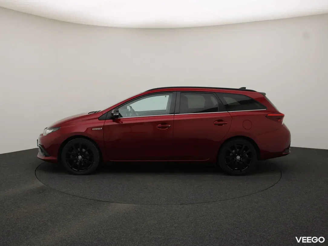 Toyota Auris 1.8 100kW