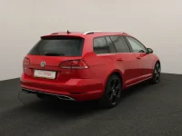 Volkswagen Golf 1.5 110kW thumbnail