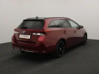 Toyota Auris 1.8 100kW thumbnail