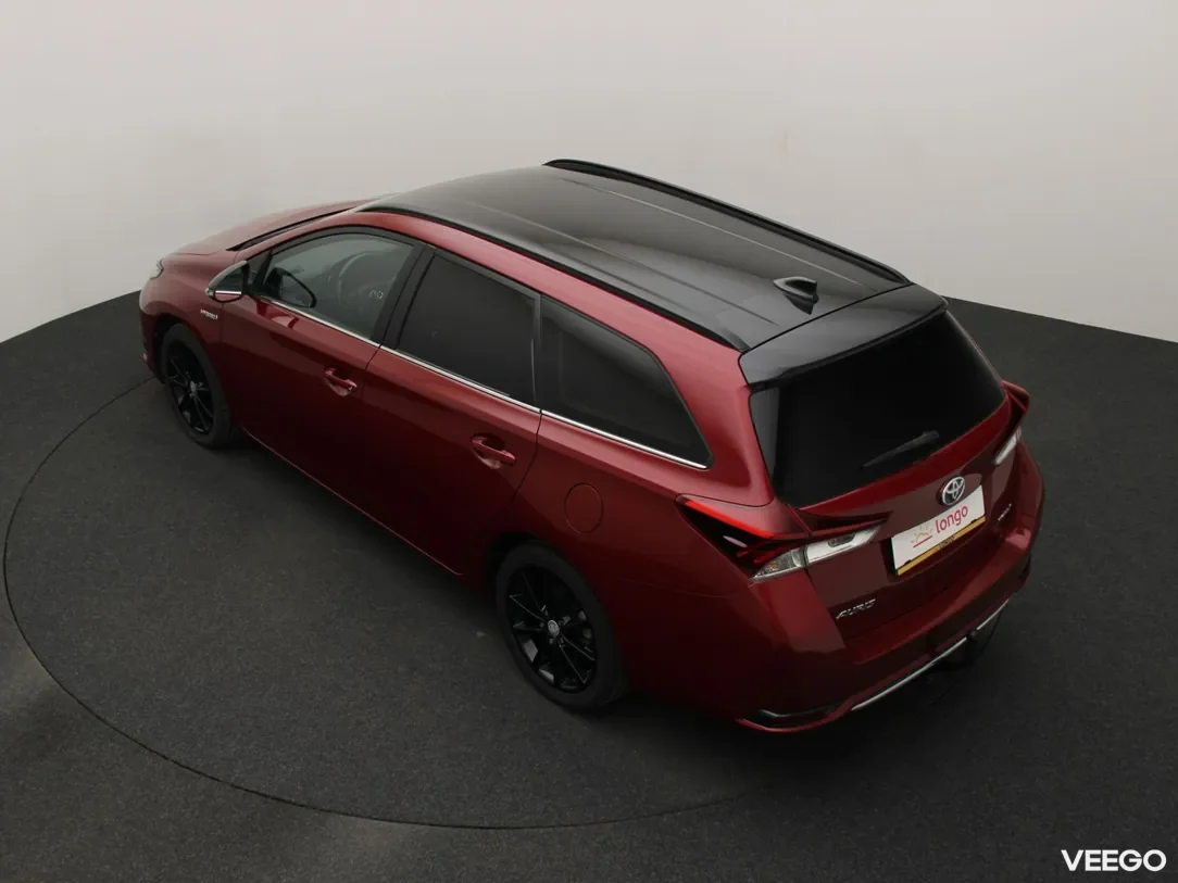 Toyota Auris 1.8 100kW