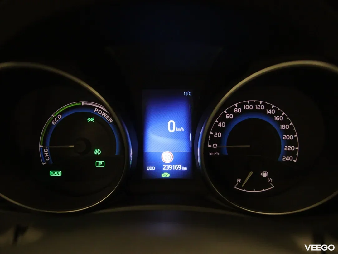 Toyota Auris 1.8 100kW