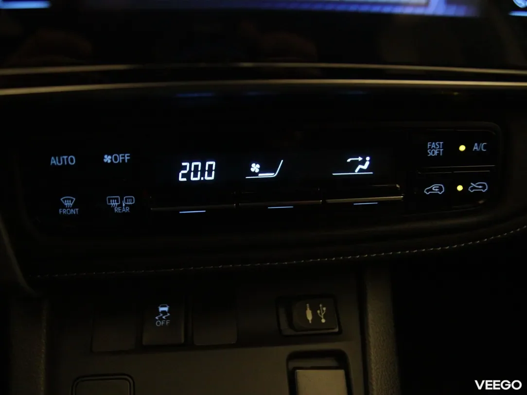 Toyota Auris 1.8 100kW