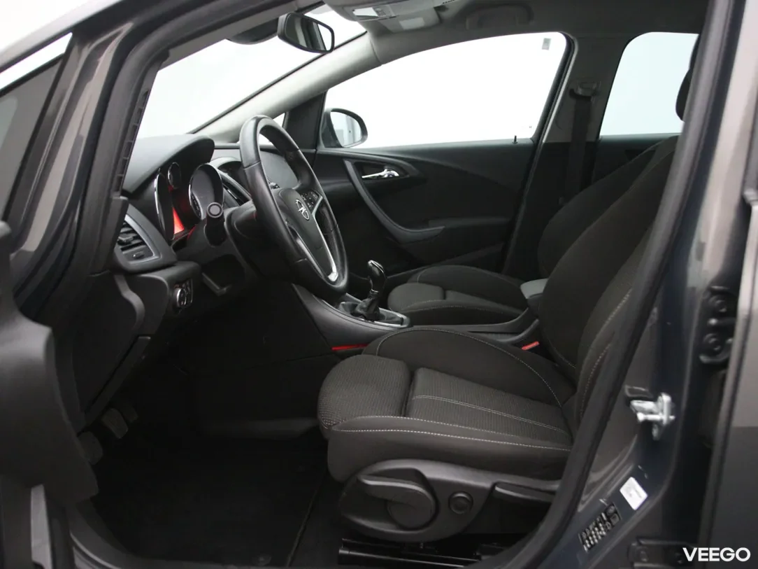 Opel Astra 1.6 100kW
