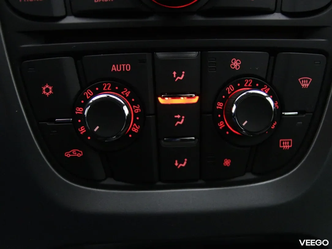 Opel Astra 1.6 100kW