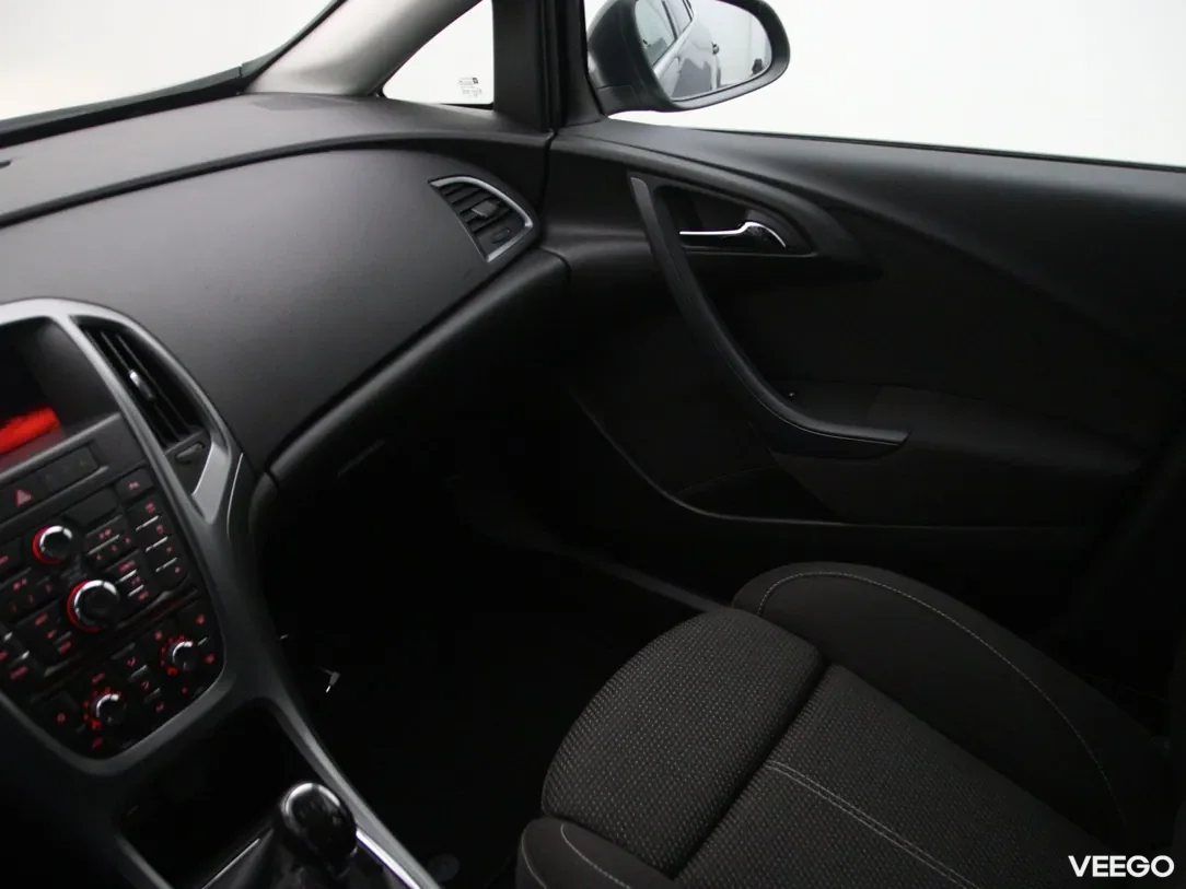 Opel Astra 1.6 100kW