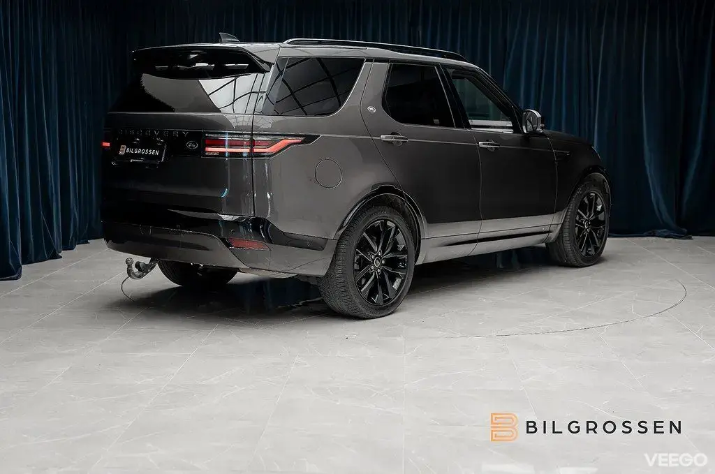 Land Rover Discovery D250 MHEV R-Dynamic 249hk Panorama 360 183kW