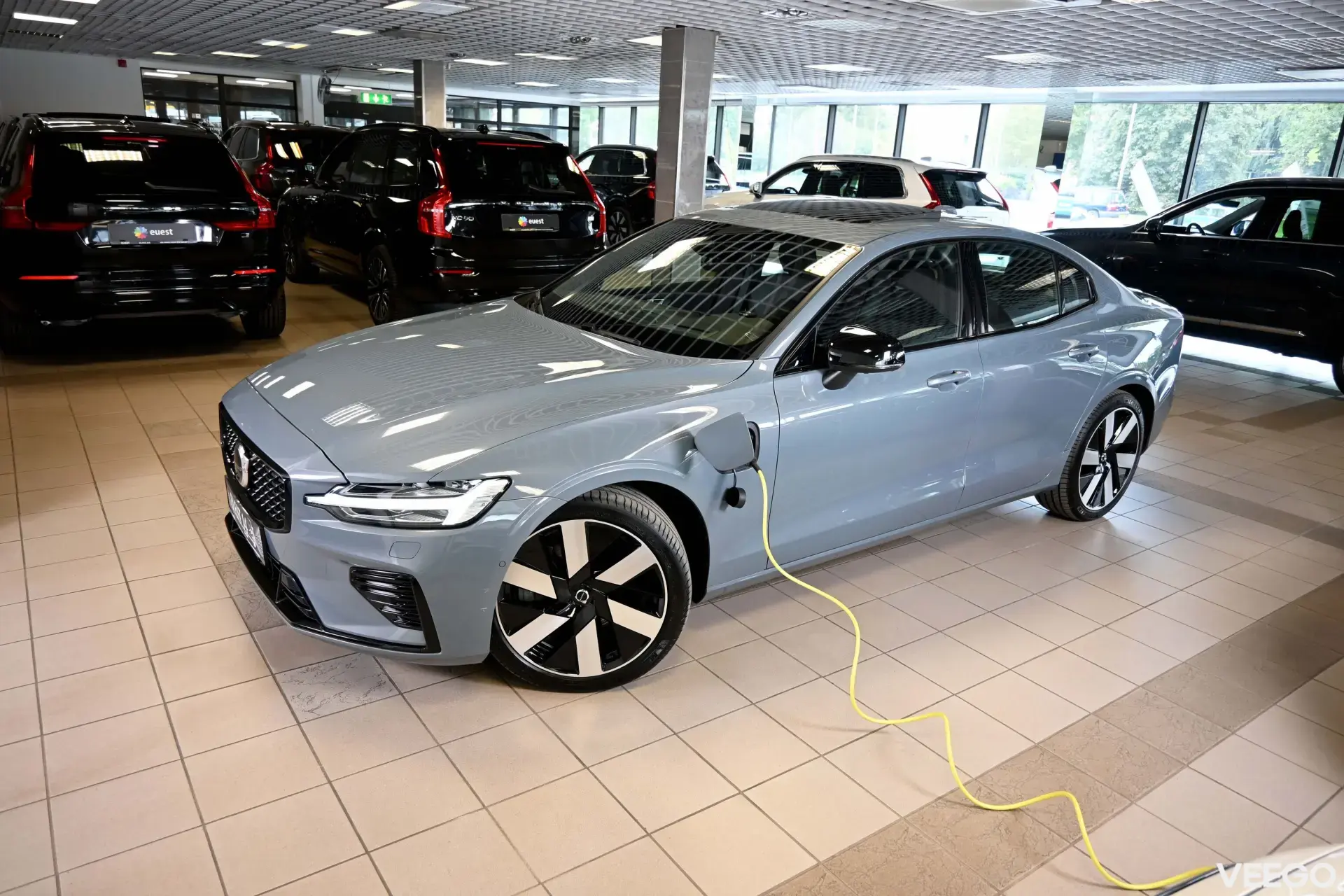 Volvo S60 AWD B&W ULTIMATE DARK XENIUM INTELLI 335kW