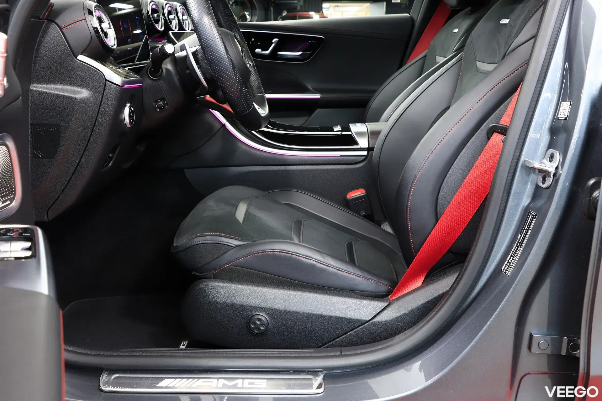 Mercedes-Benz C43 AMG 2.0 300kW