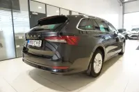 Skoda Octavia AMBITION COMBI 1.5 110kW thumbnail