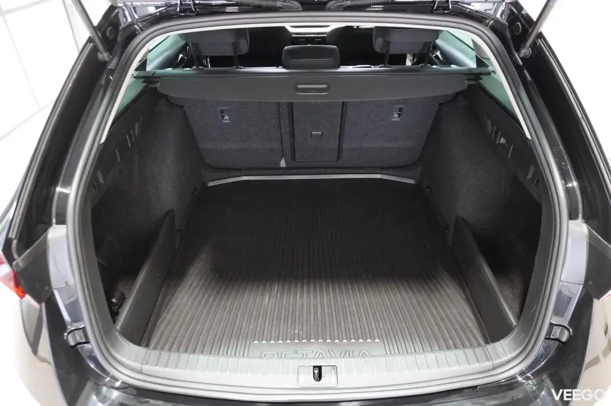 Skoda Octavia AMBITION COMBI 1.5 110kW
