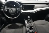 Skoda Octavia AMBITION COMBI 1.5 110kW thumbnail