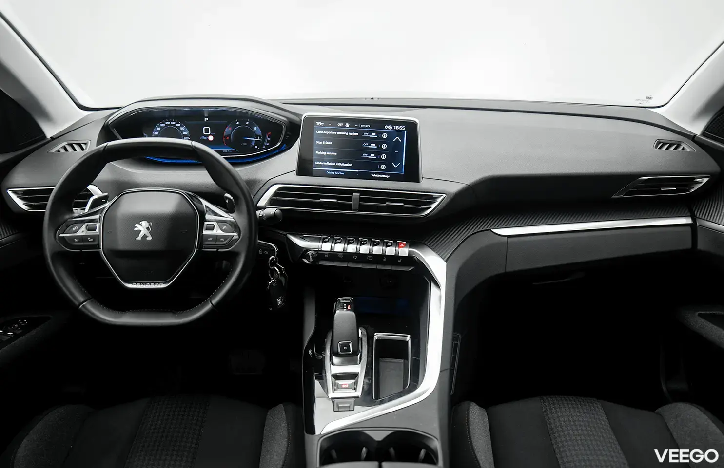 Peugeot 5008 Active BlueHDI 130 1.5 96kW