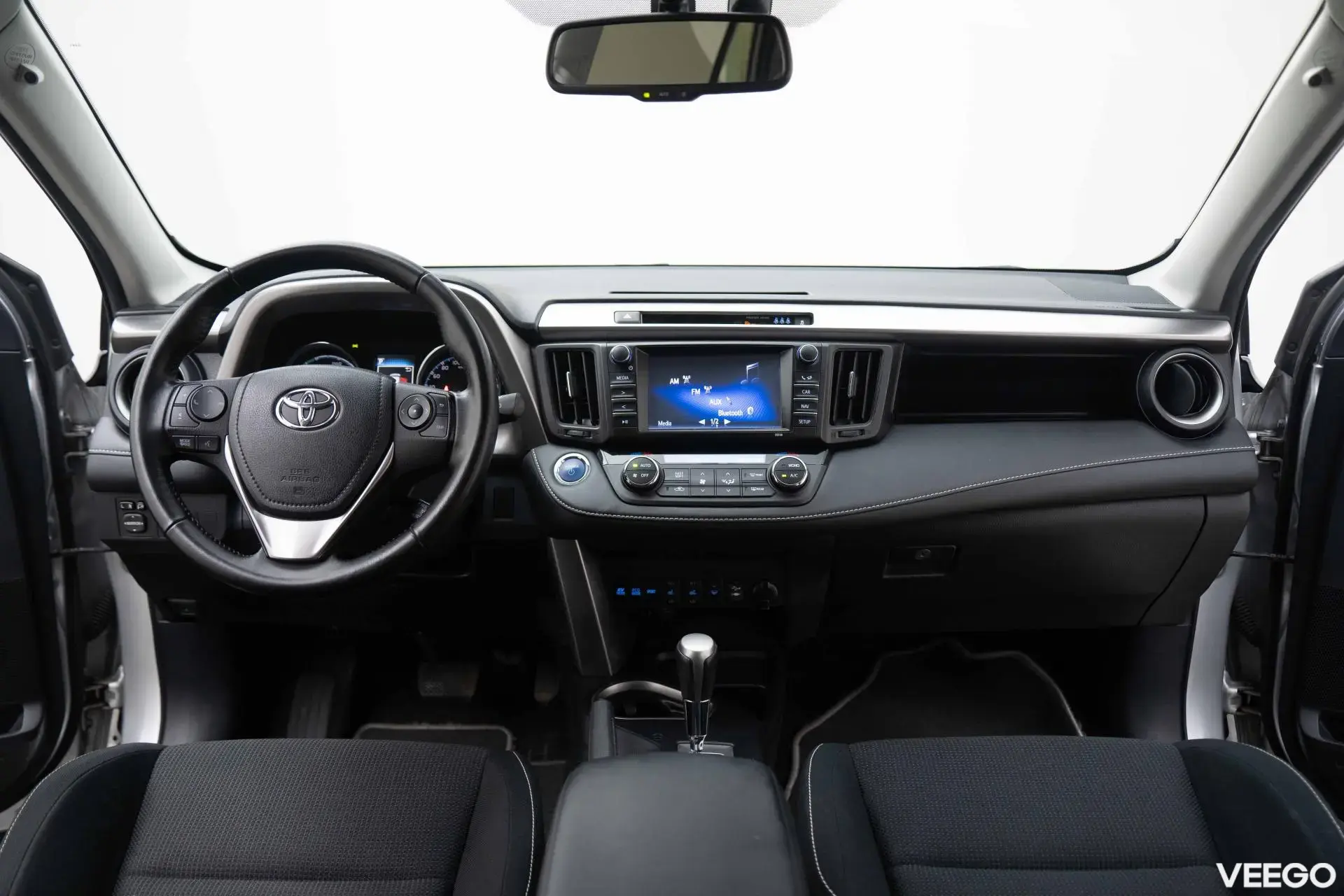Toyota RAV4 Hybrid Luxury Line 4WD 2.5 114kW