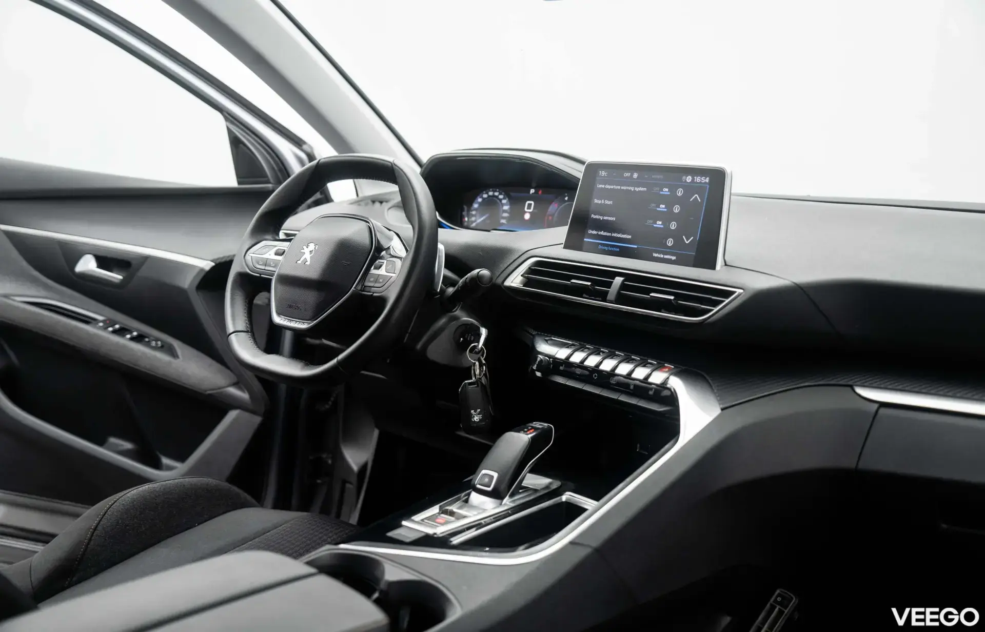 Peugeot 5008 Active BlueHDI 130 1.5 96kW