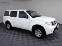 Nissan Pathfinder 2.5 127kW thumbnail