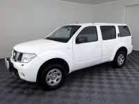 Nissan Pathfinder 2.5 127kW thumbnail