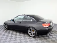 BMW 330 3.0 171kW thumbnail