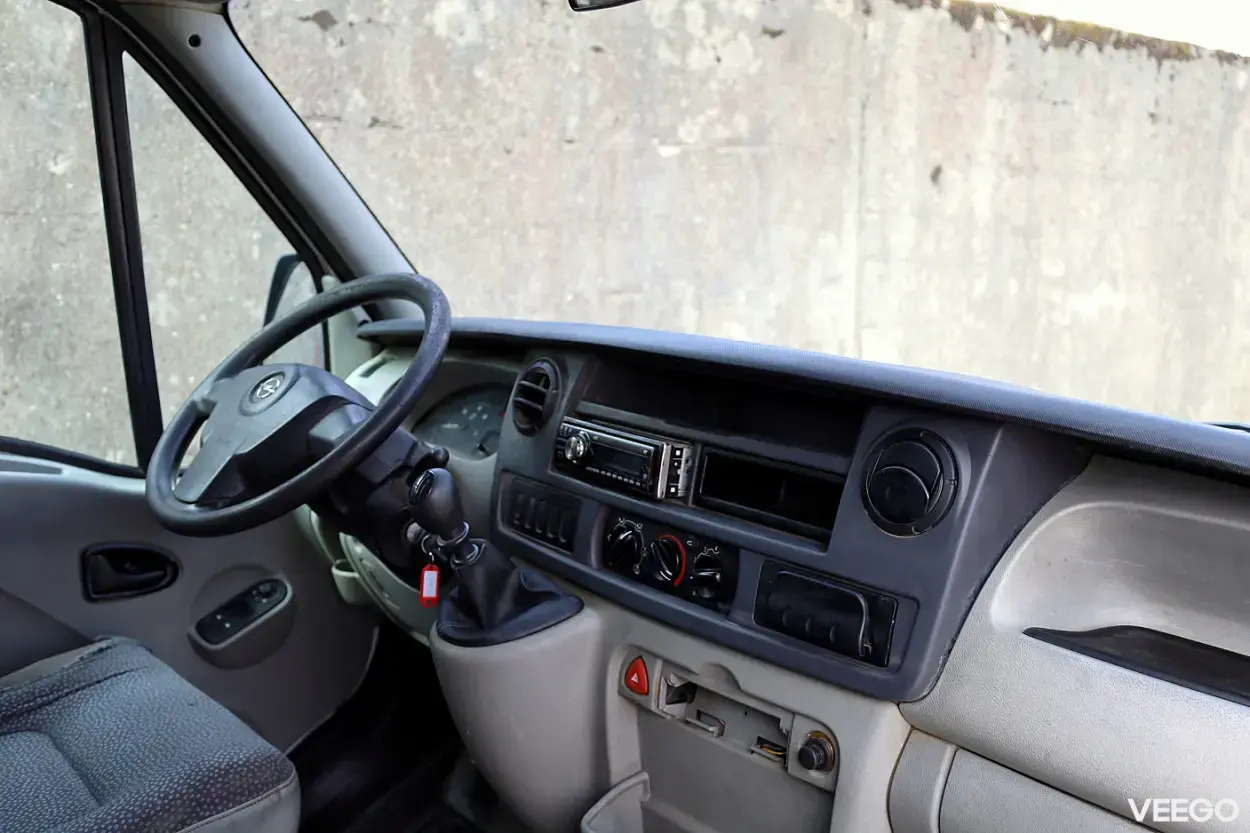 Opel Movano 2.5 88kW