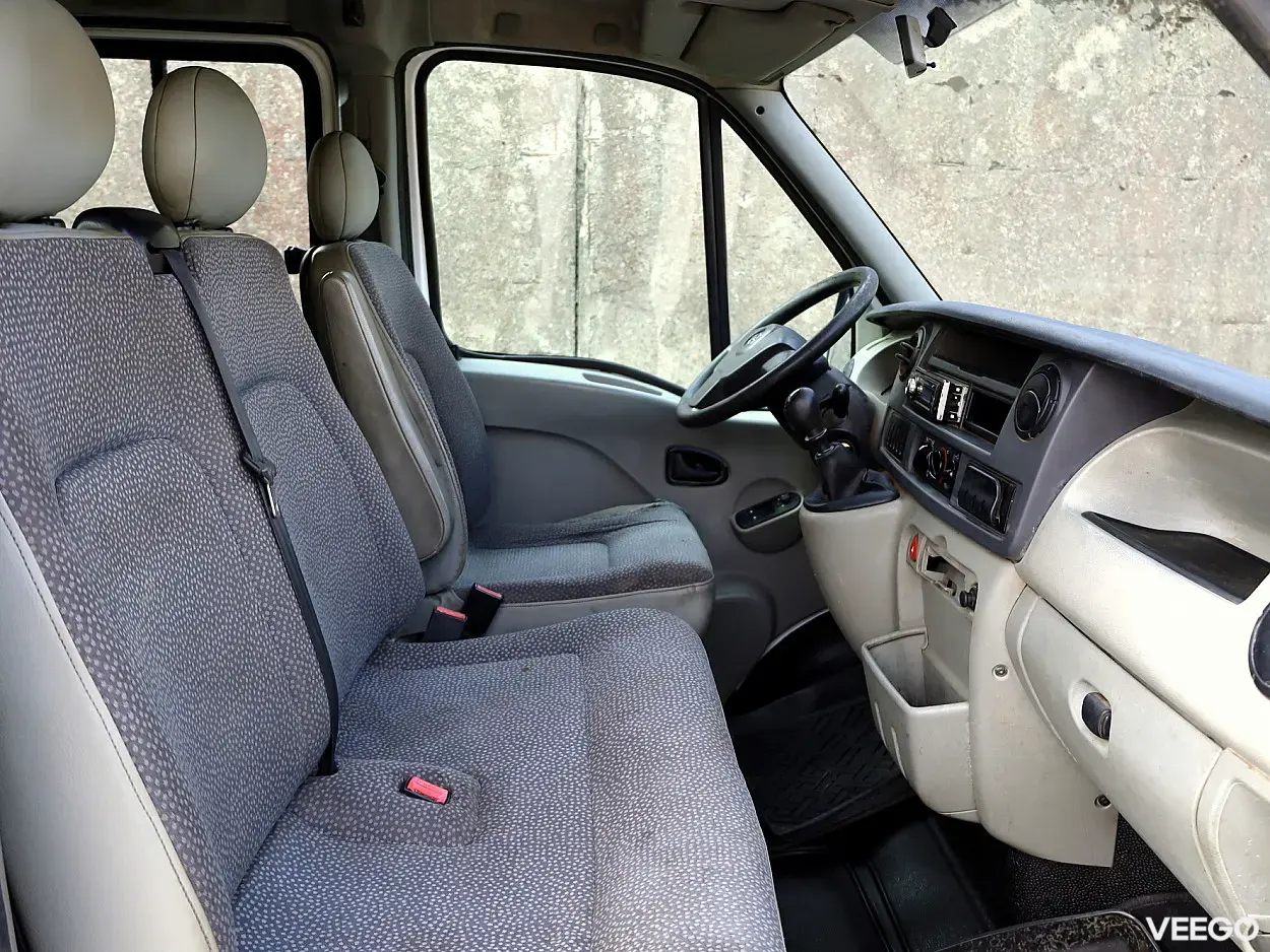 Opel Movano 2.5 88kW
