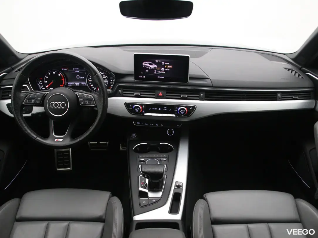 Audi A4 2 140kW